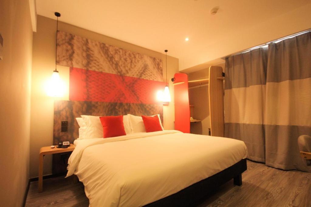 Hotel Ibis Shenyang North Station Zewnętrze zdjęcie