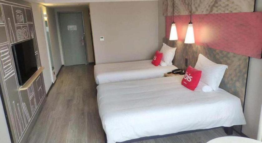 Hotel Ibis Shenyang North Station Zewnętrze zdjęcie