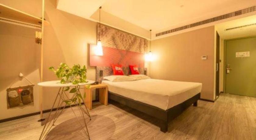 Hotel Ibis Shenyang North Station Zewnętrze zdjęcie
