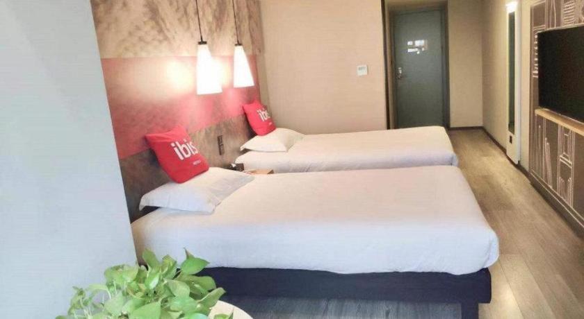 Hotel Ibis Shenyang North Station Zewnętrze zdjęcie